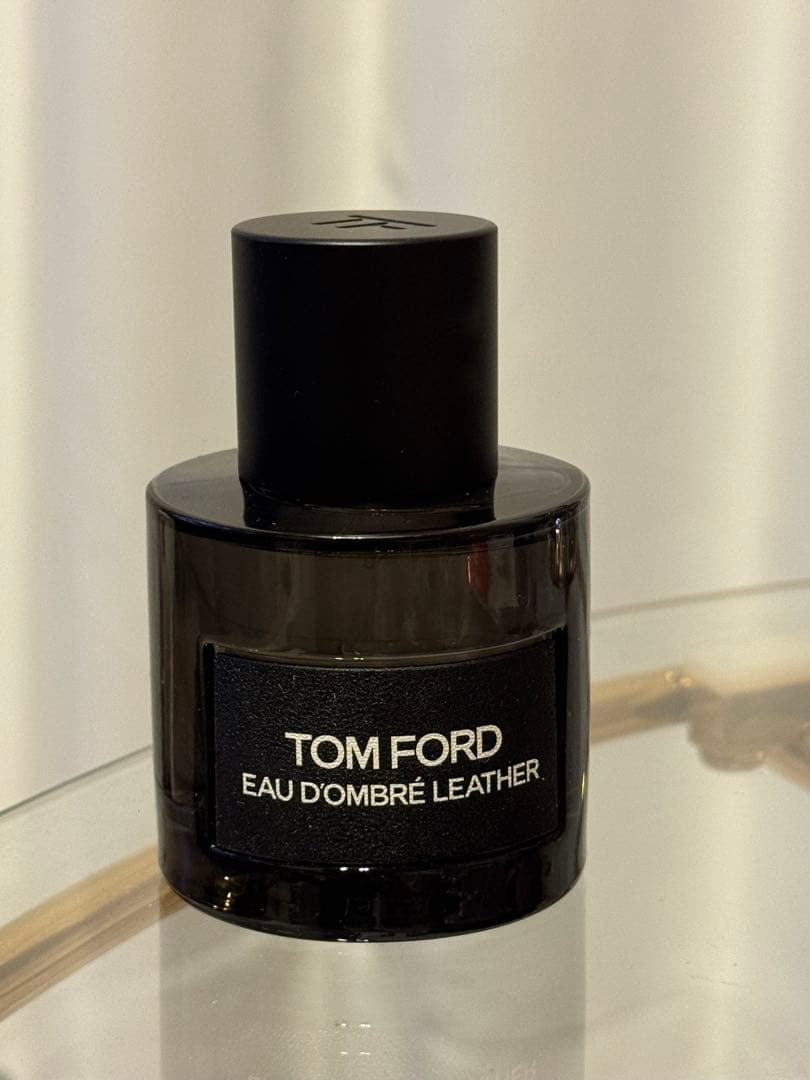 TOM FORD Eau d'Ombre Leather 香水
