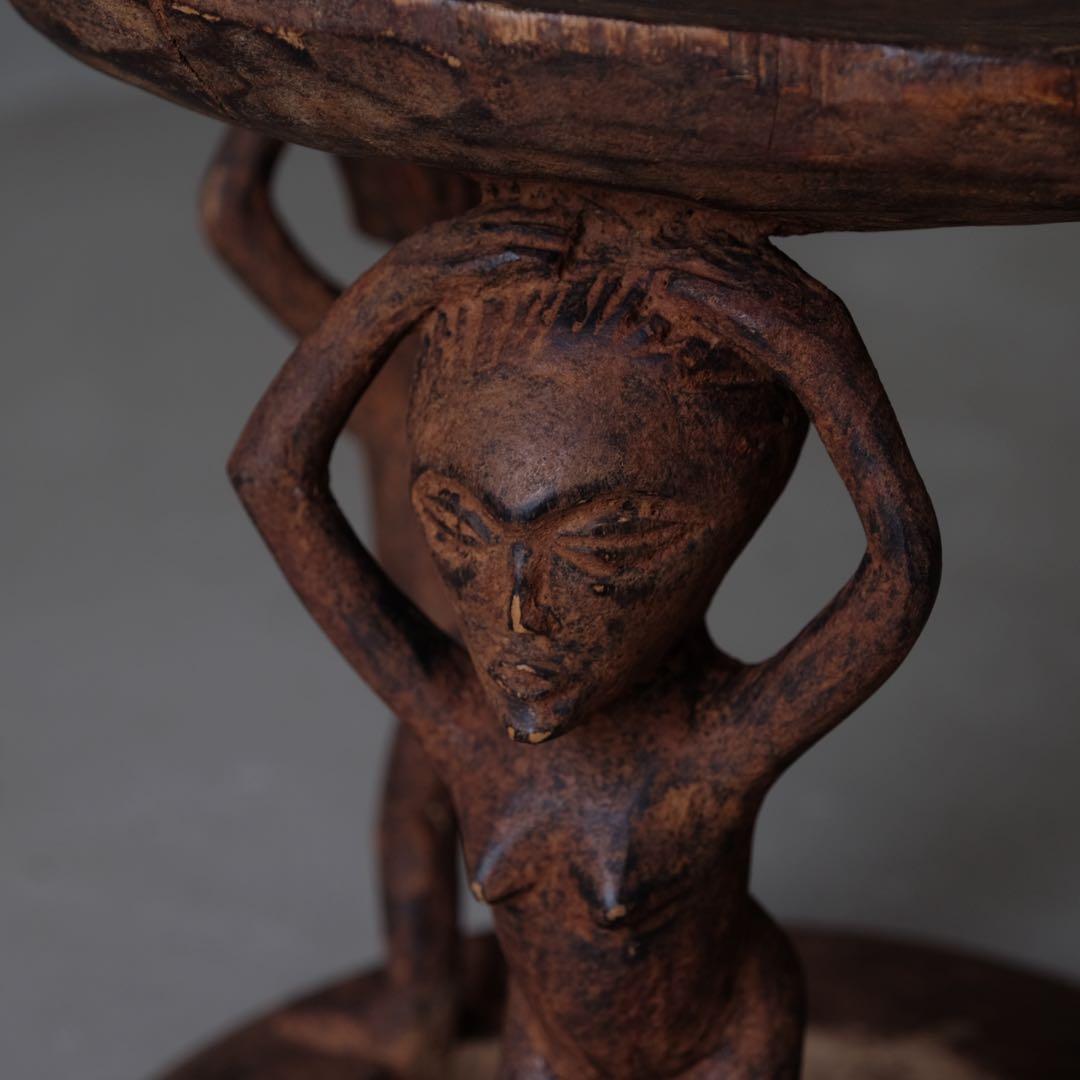 アフリカ 木製スツール　プリミティブ 丸椅子 チェア 花台 サイドテーブル