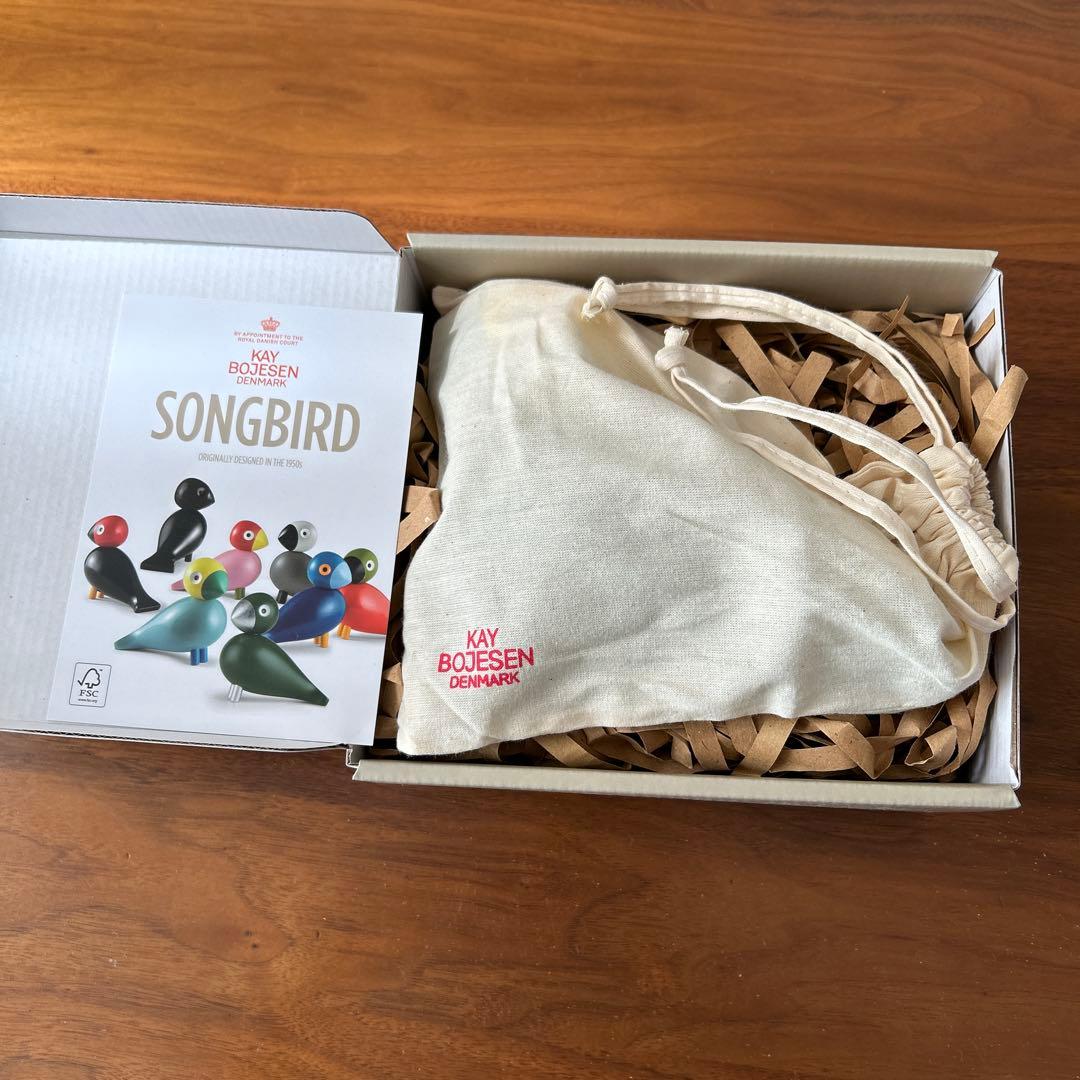カイボイスン　KAY BOJESEN DENMARK SONGBIRD