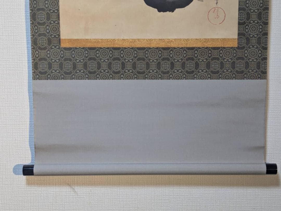 【真作】掛軸　墨椿図　力強い筆致の禅画風　余白美　二重箱入（合箱）　T199