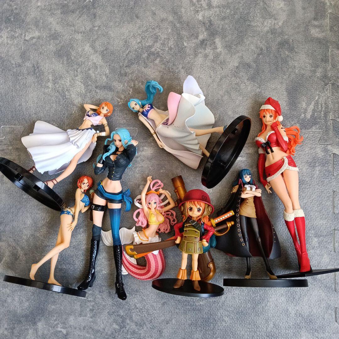 ワンピース女性キャラフィギュア 8体セット - メルカリ