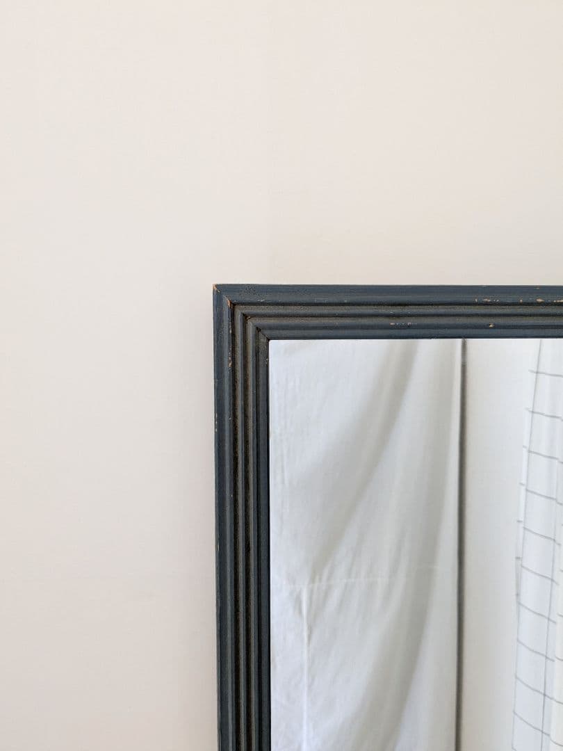 70-80s vintageのモダンなウォールミラー。