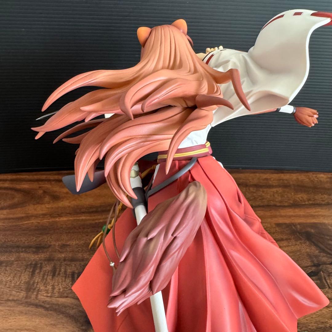 盾の勇者の成り上がりseason2 ラフタリア 刀の勇者 - メルカリ