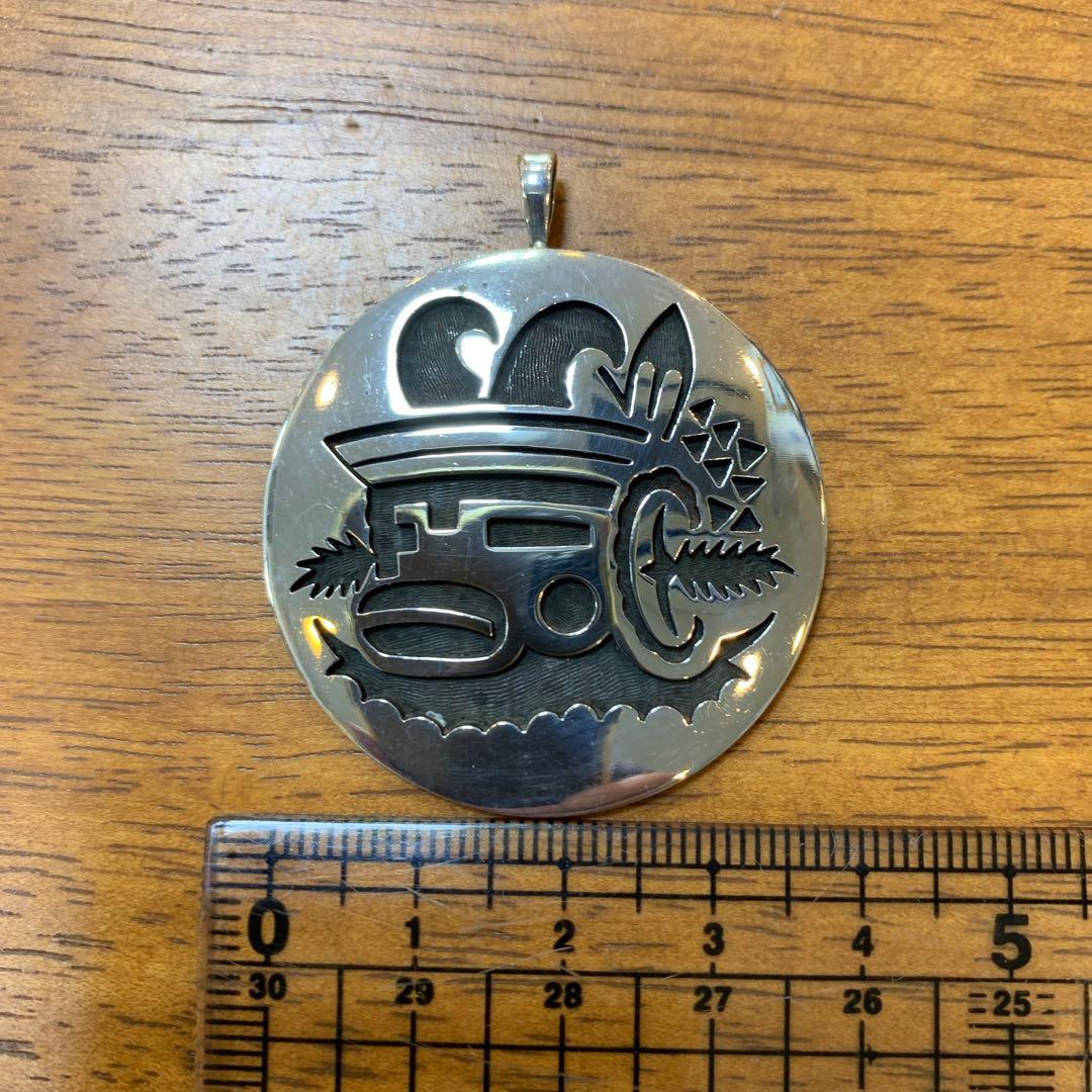 インデアンジュエリー　ホピ　Hopi ペンダントヘッド　ネックレス