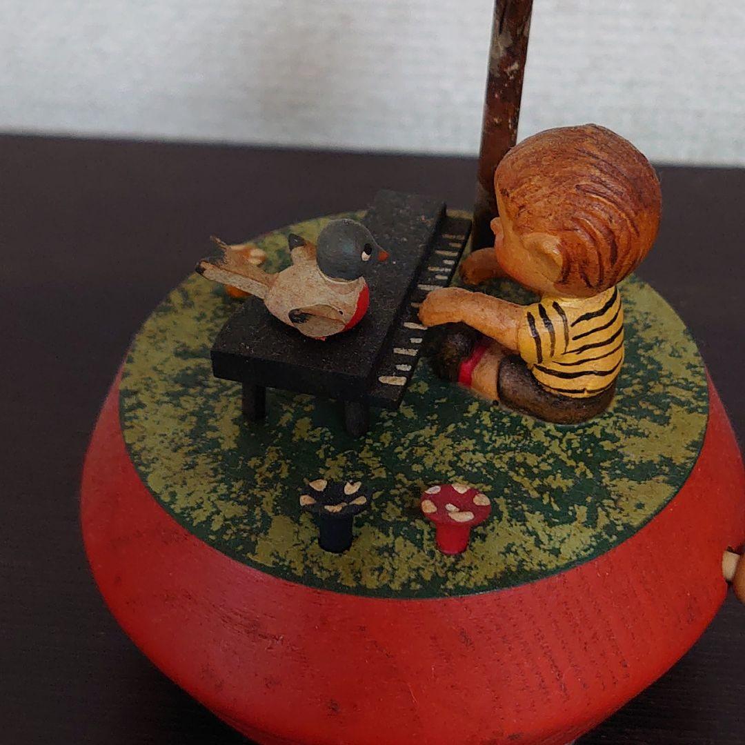 アンリANRI スヌーピー シュロダー木彫りオルゴール