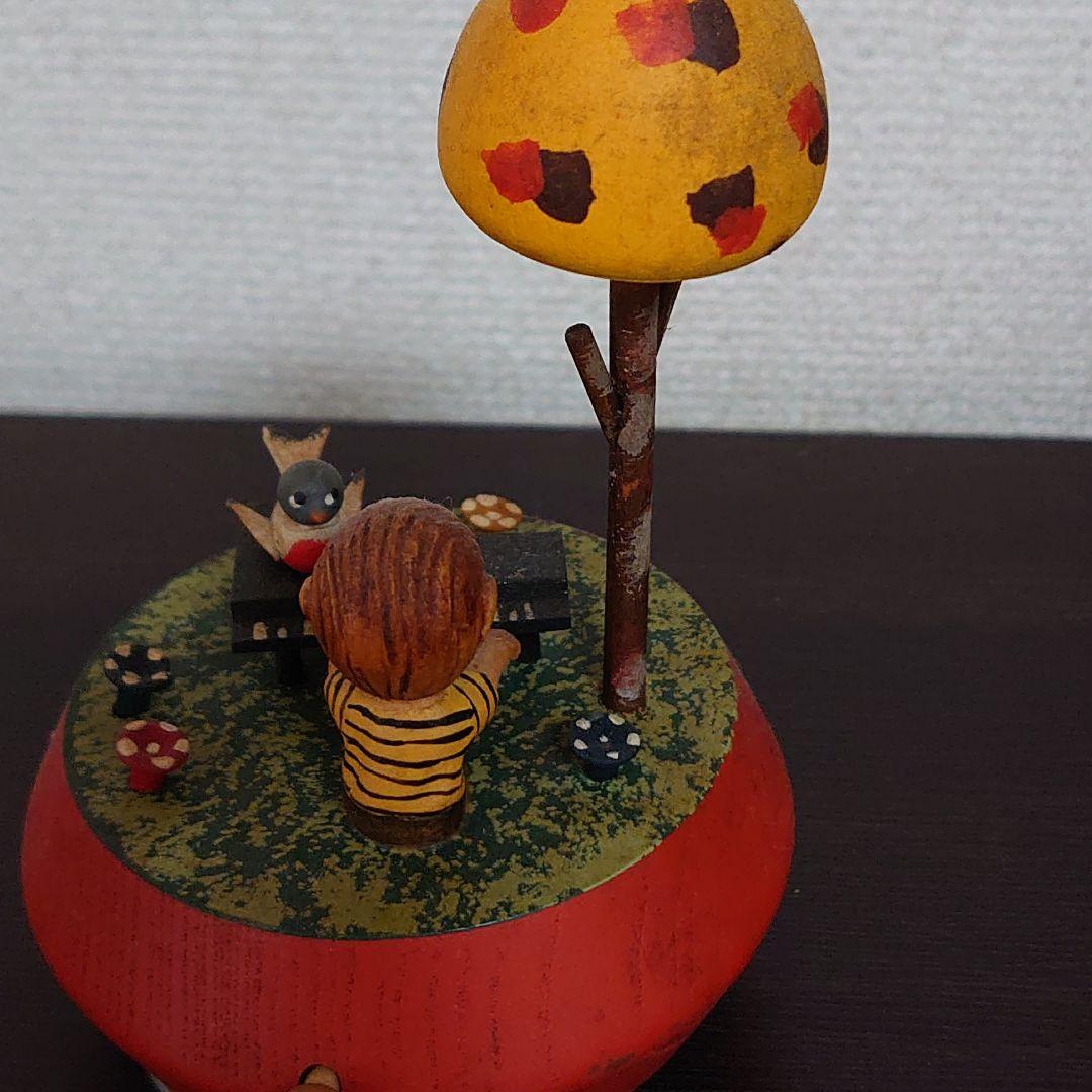 アンリANRI スヌーピー シュロダー木彫りオルゴール