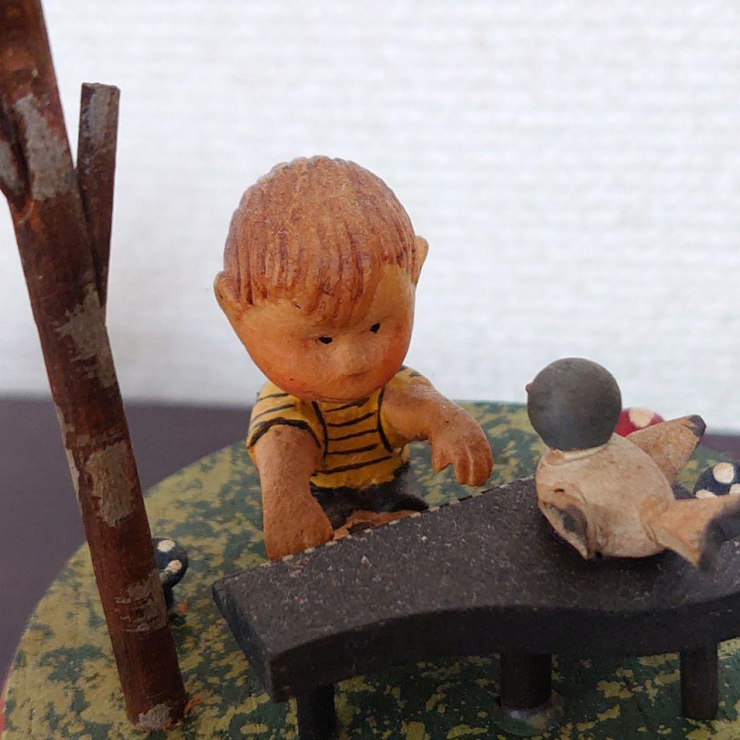 アンリANRI スヌーピー シュロダー木彫りオルゴール