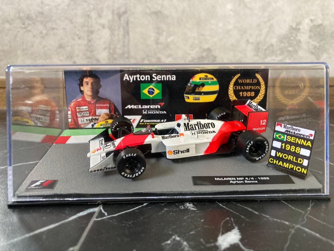 F1マシンコレクション マクラーレンホンダ MP4/4 マルボロ仕様 セナ
