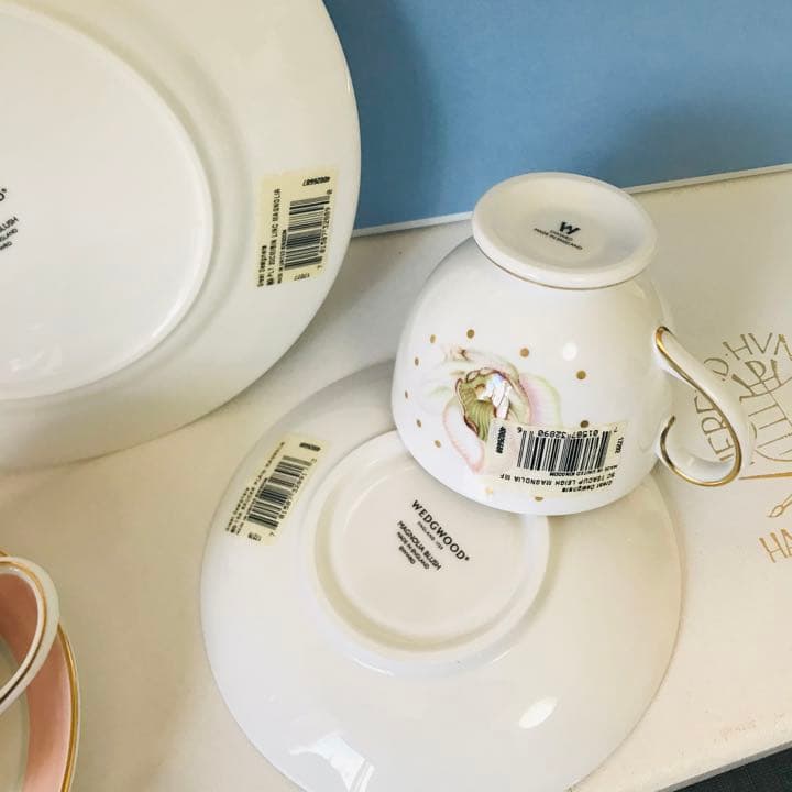 ウェッジウッド　スージークーパー  マグノリア　新品未使用　トリオ