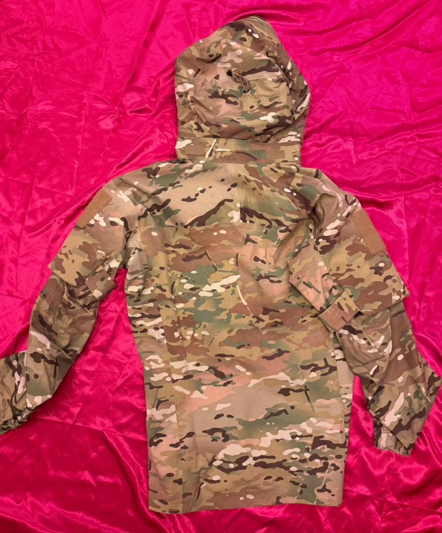 Arc'teryx Leaf Gryphon Large Lサイズ