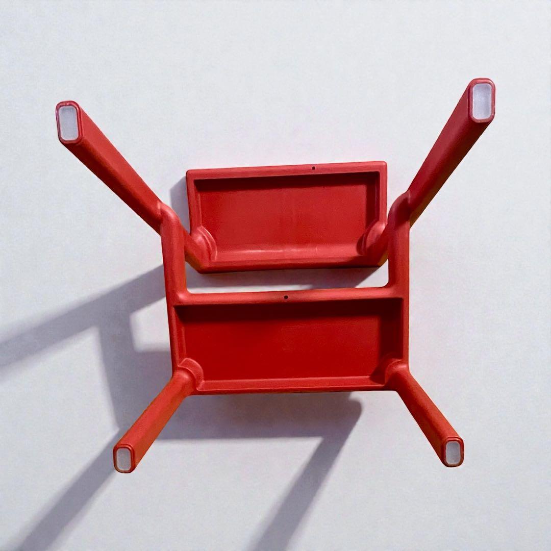 IKEA MASTERBY イケア メステルビー 赤 Chris Martin