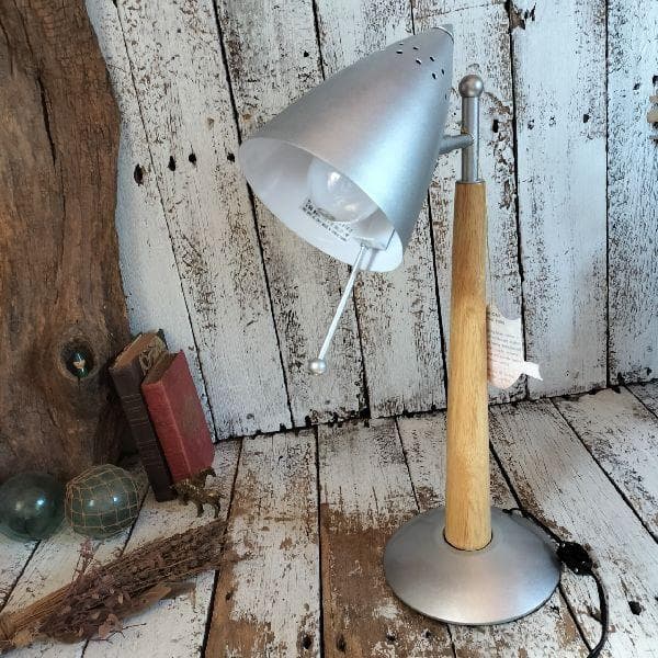 ヴィンテージ 未使用 アメリカンライティング 海外コンセント スタンドライト