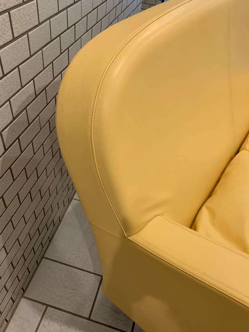 Poltrona Frau/ポルトローナフラウ■総革DAISY/デイジー■2人掛