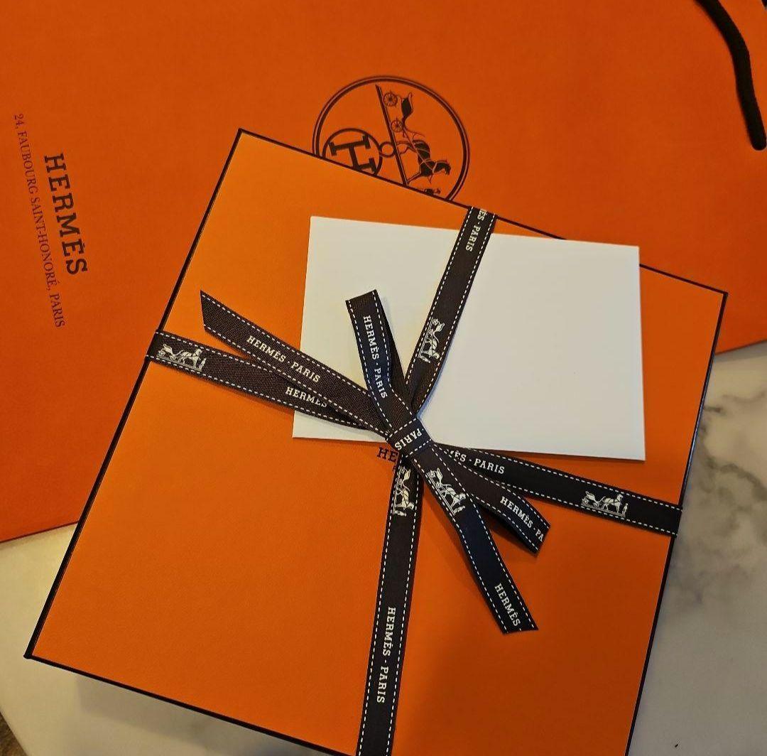 新品HERMES　モザイク24　プラチナ二枚セット！プレート