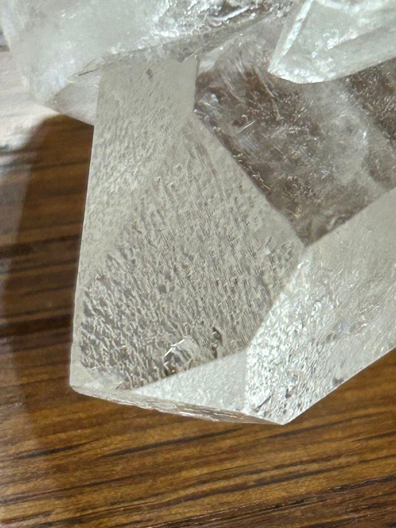 ブラジル産 トーマスレムリアン ― 光を宿すレムリアンポイント ―