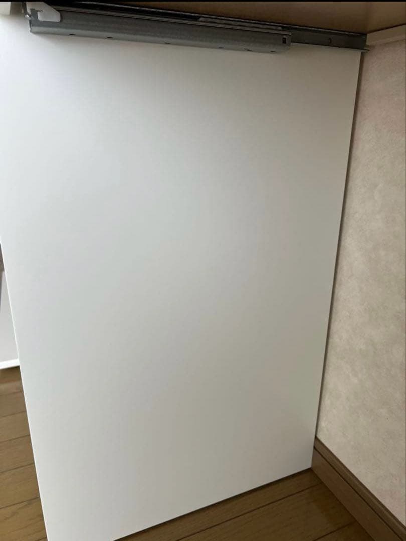 【未使用/即日発送】完成品　マルム ドレッサー（送料込）※値下げ不可