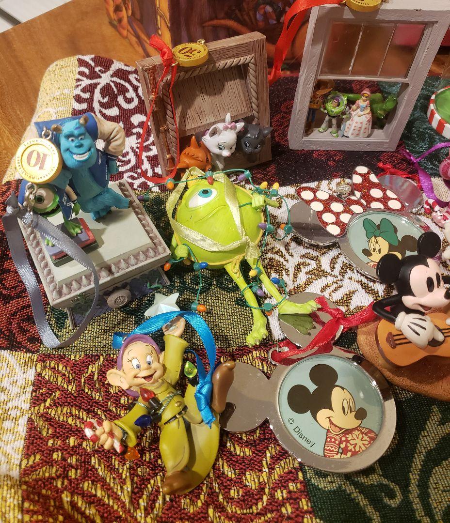 8万円相当ディズニークリスマスオーナメント27個+プーさんオーナメントセット