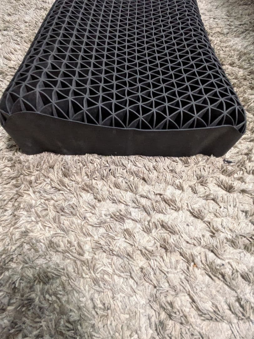 【美品】ヒツジのいらない枕 至極 カバー付き