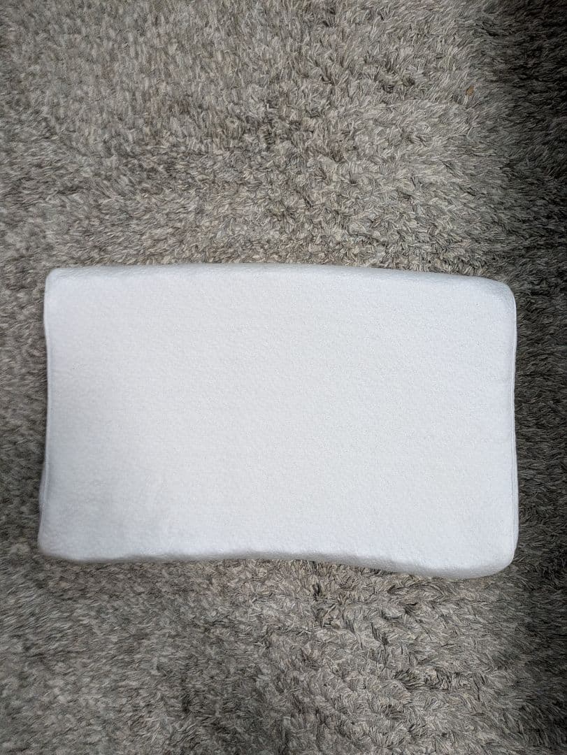 【美品】ヒツジのいらない枕 至極 カバー付き