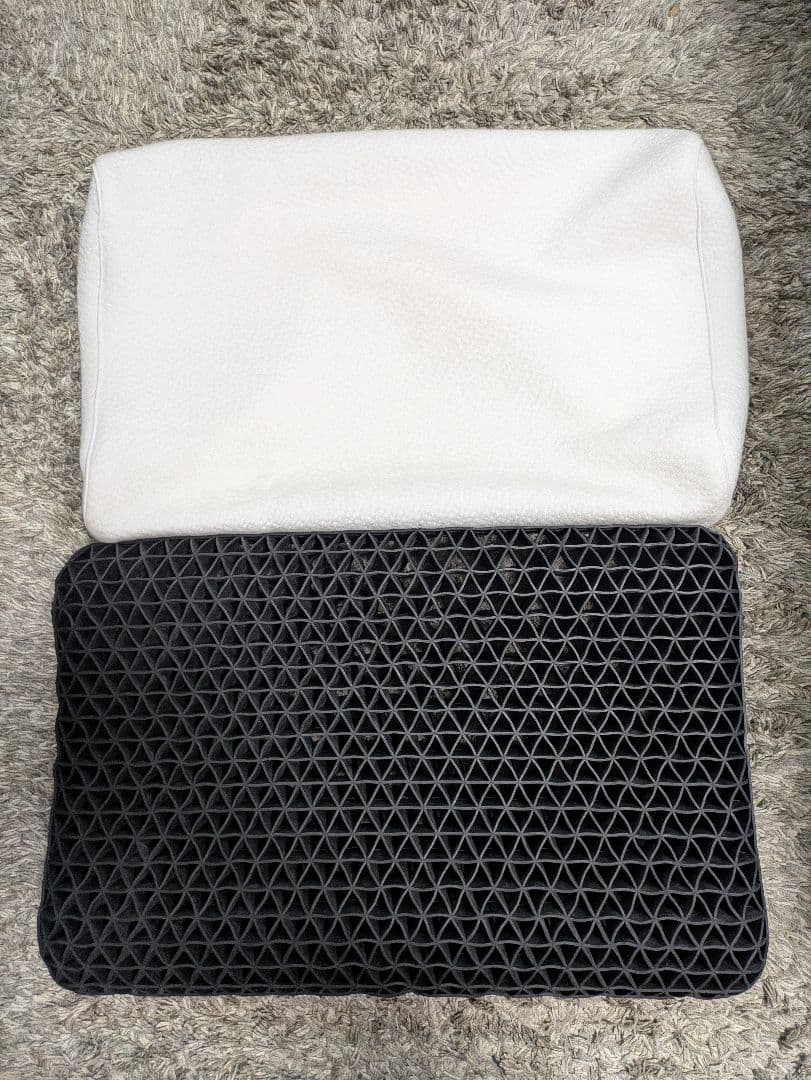 【美品】ヒツジのいらない枕 至極 カバー付き