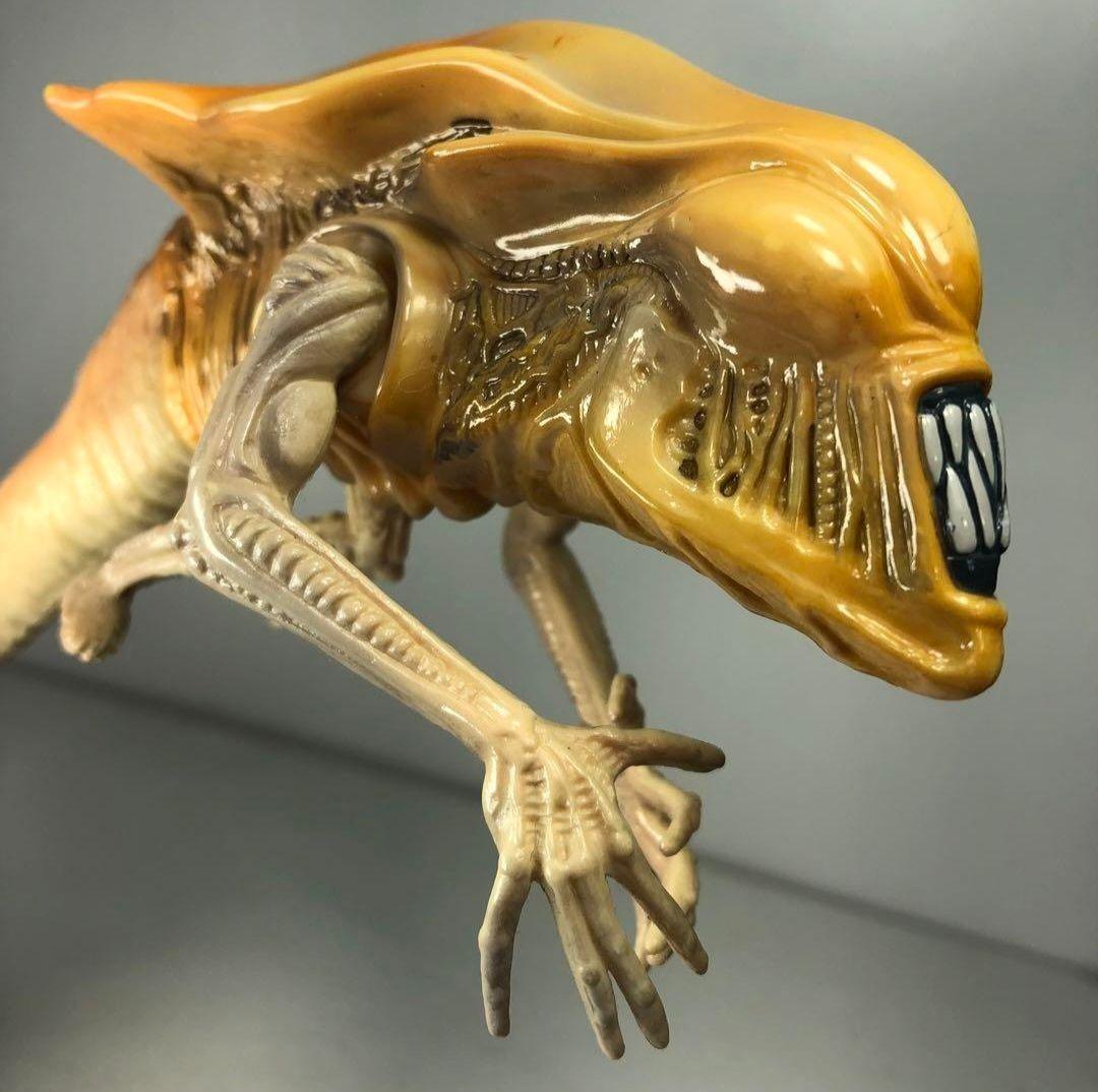 ケナー社 クイーンチェストバスター エイリアン フェイスハガー - メルカリ