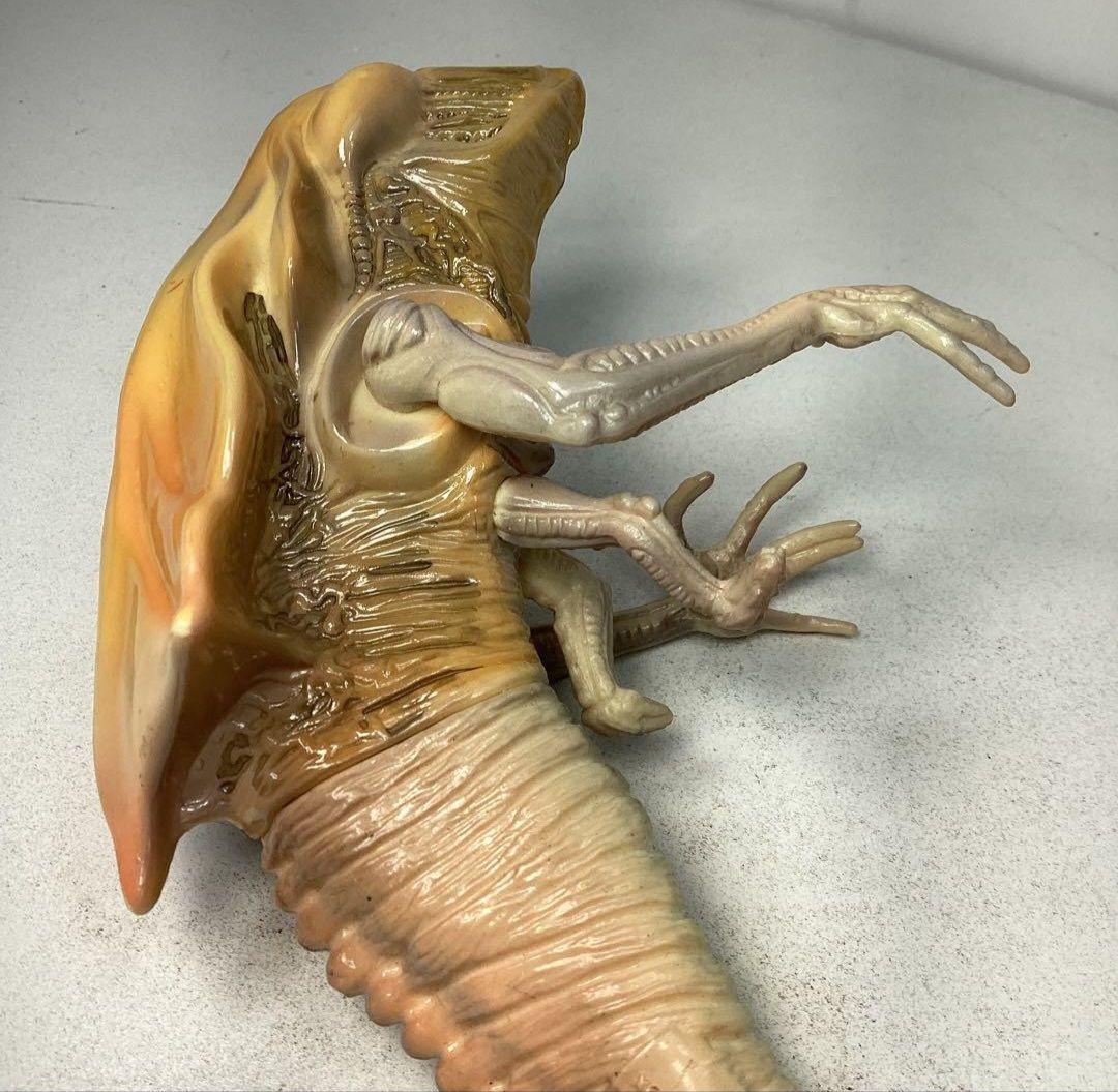 ケナー社 クイーンチェストバスター エイリアン フェイスハガー - メルカリ