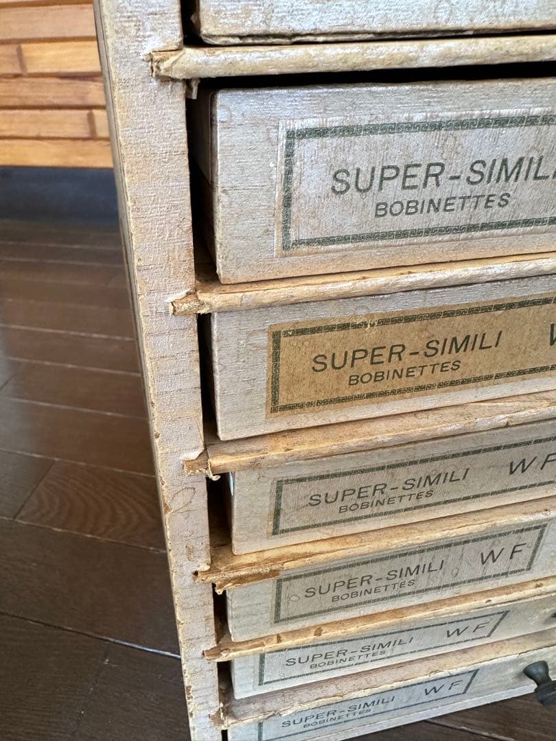 フランスアンティーク 昔の手芸屋さんのディスプレイ棚スプールキャビネット