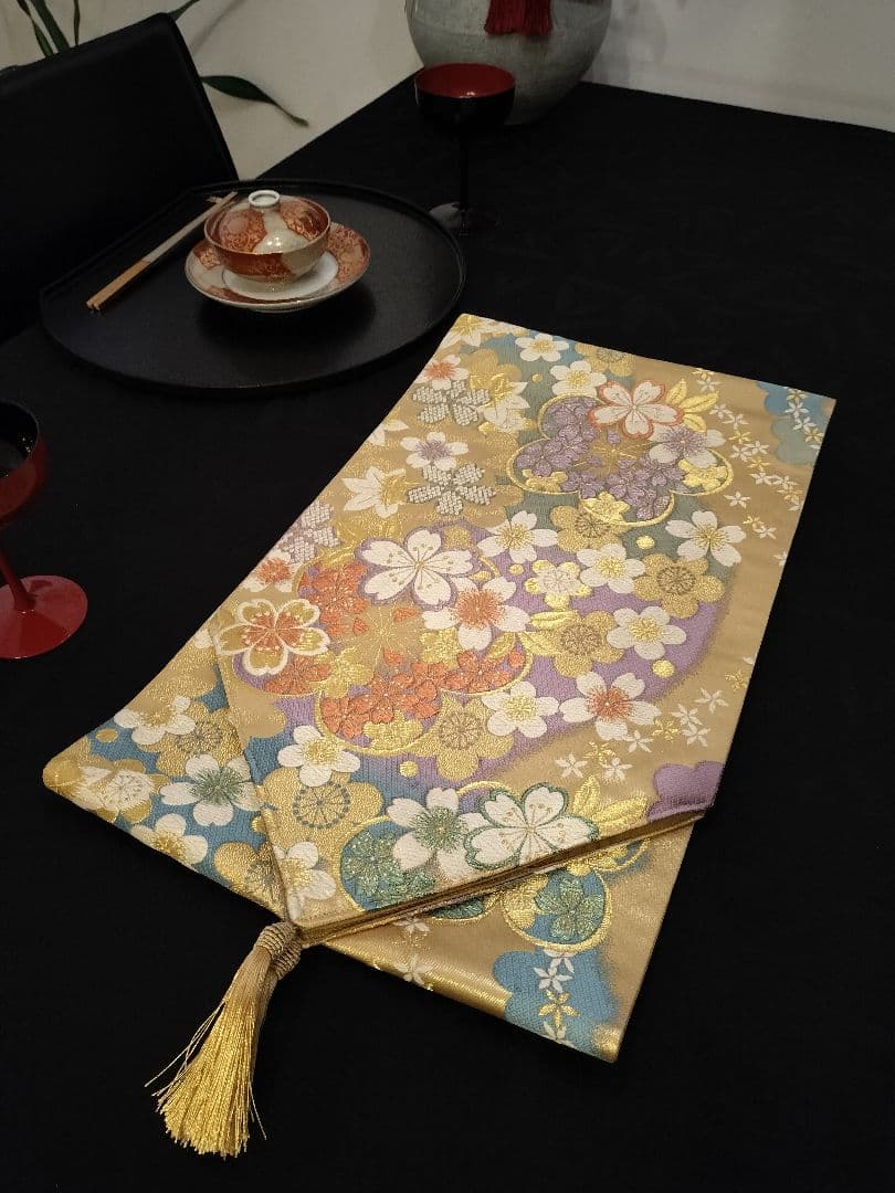 A952☆逸品‼️豪華刺繍‼️ひな祭り‼️テーブルランナー2m13cm - メルカリ