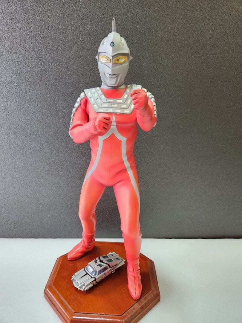 【究極のプロ完成品No21】圓句昭浩原型　ウルトラセブン　レジン　ポインター付属