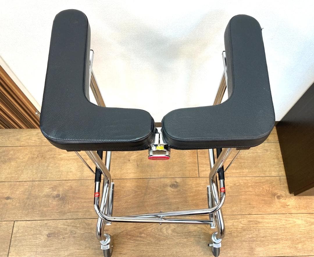 ★歩行器 アルコー 1S型 星光医療器製作所 折りたたみ歩行器★