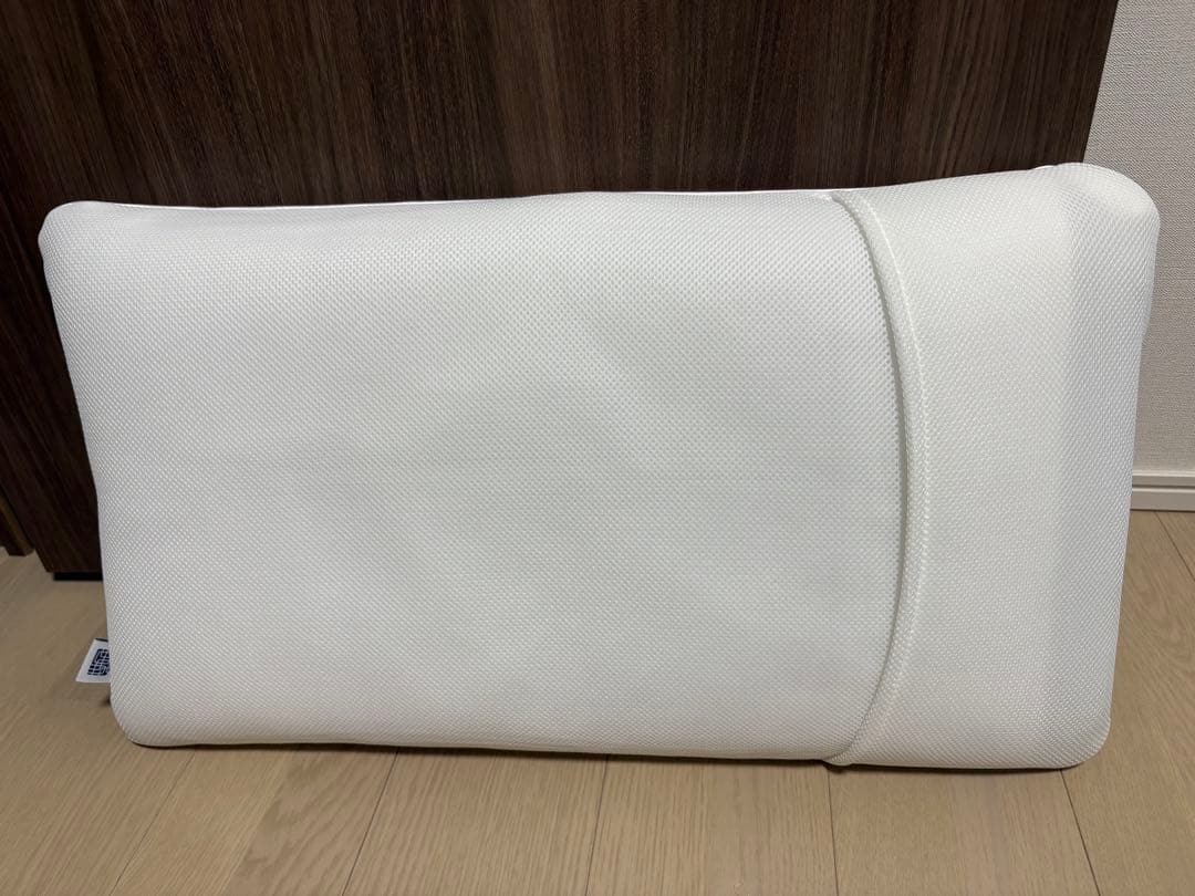 エアウィーヴ 枕 S-LINE 幅66×長さ40 高さ7-11cm 収納バッグ付
