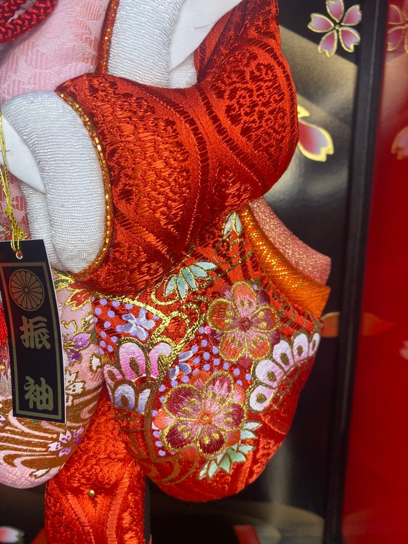 羽子板　振袖　ガラスケース１３号・サイズ間口約２９×奥行約１９×高さ約５５㎝