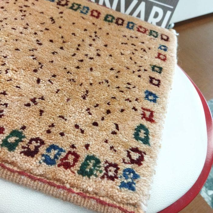 値下げ交渉ミニギャベ●32×32㎝●手織●本物●新品未使用 遊牧民が紡ぐギャッベ