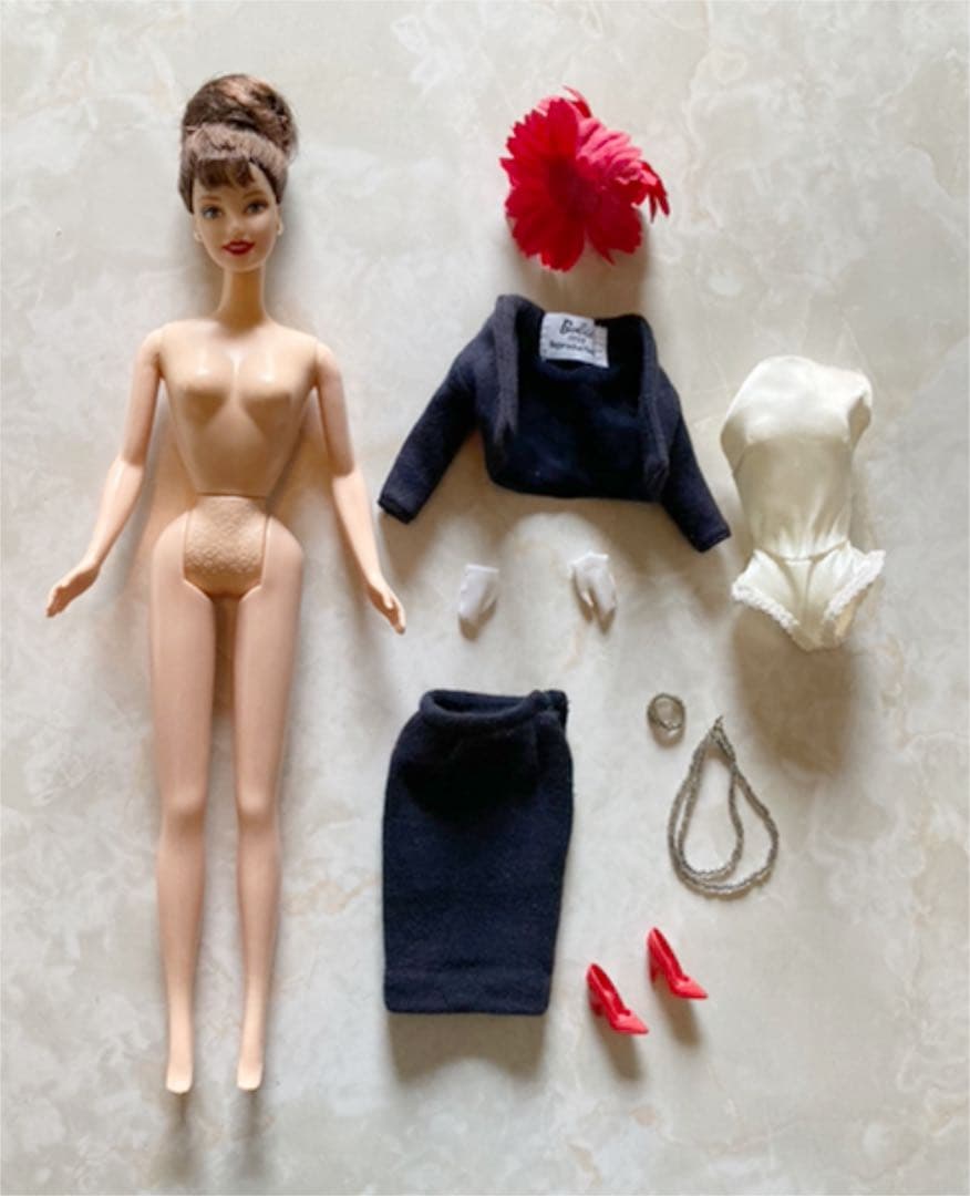 初代007カスタマイズド & ’99バービー カスタマイズドアウトフィット