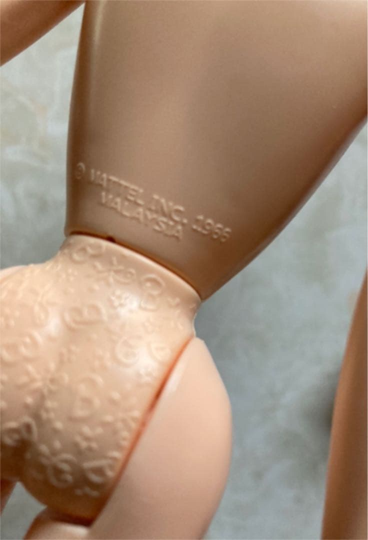 初代007カスタマイズド & ’99バービー カスタマイズドアウトフィット