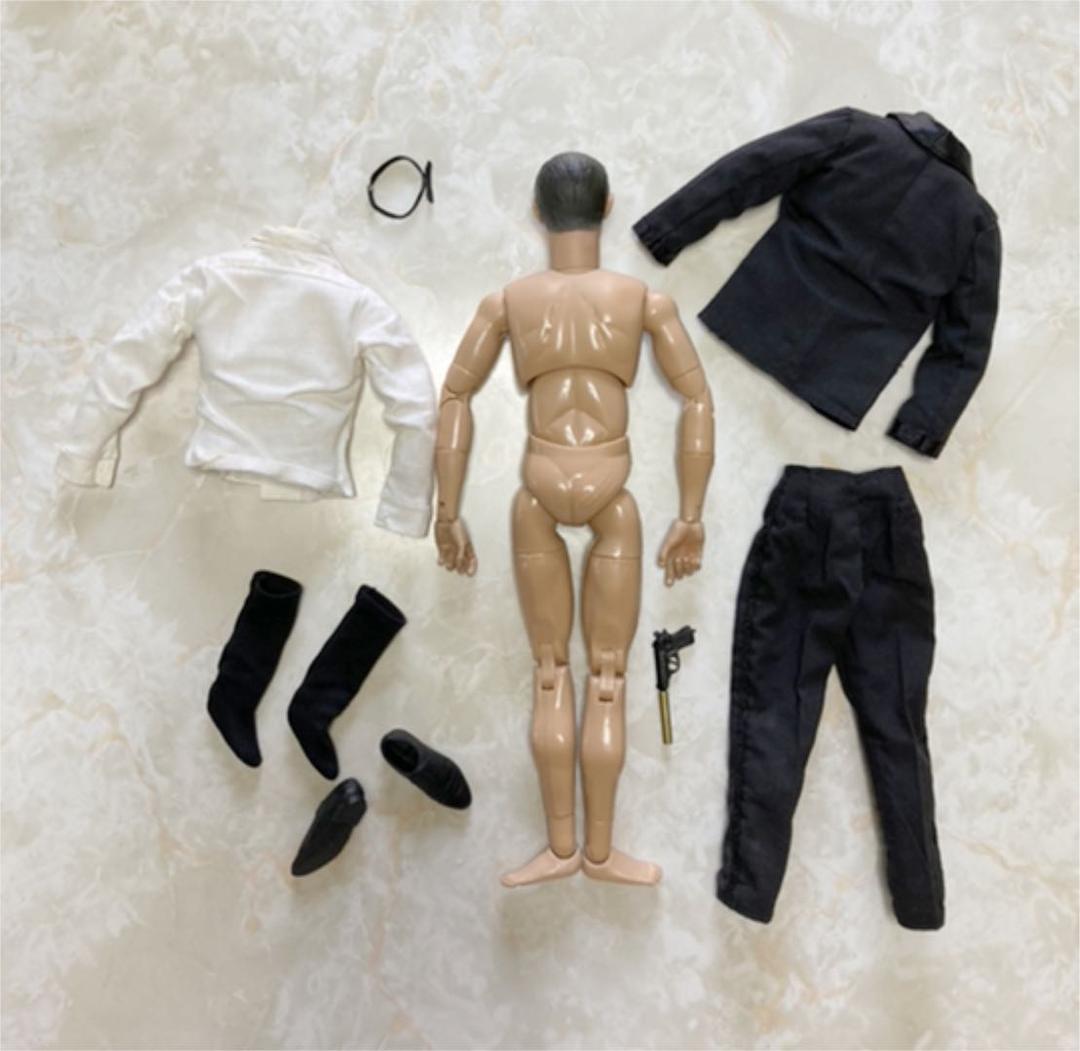 初代007カスタマイズド & ’99バービー カスタマイズドアウトフィット