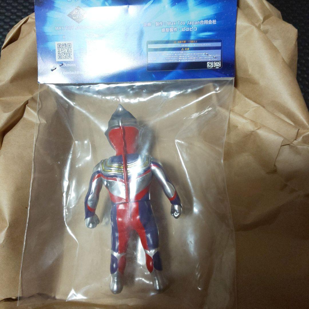 Max Toy ウルトラマンティガ、アーク2体セット