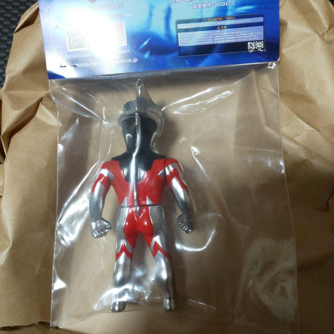 Max Toy ウルトラマンティガ、アーク2体セット