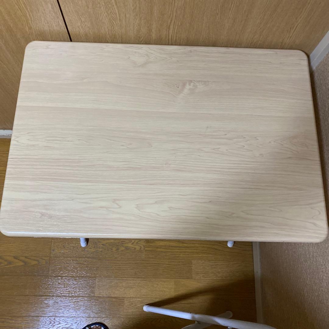 折りたたみテ-ブル 木目柄横幅75 奥行50 高さ70 送料込　デスク