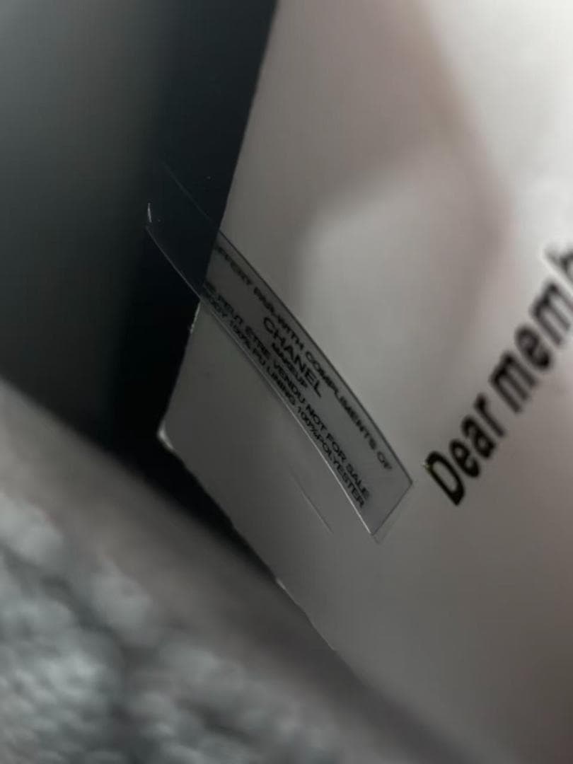 非売品】 VVIP限定 ショルダーバッグ ブラック ノベルティギフト ma