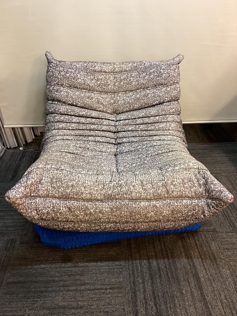 定価約30万　リーンロゼ　トーゴ　1Pソファ　ROSET Togo　インテリア