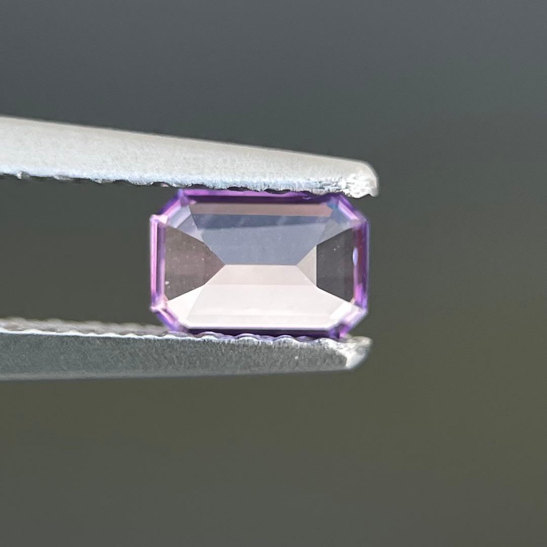 スリランカ産非加熱天然ピンクサファイアルース