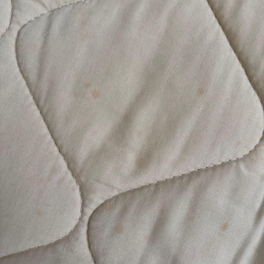 新品未使用品　ムートン羊毛100% ラグマット　敷きパッド　100×200 cm