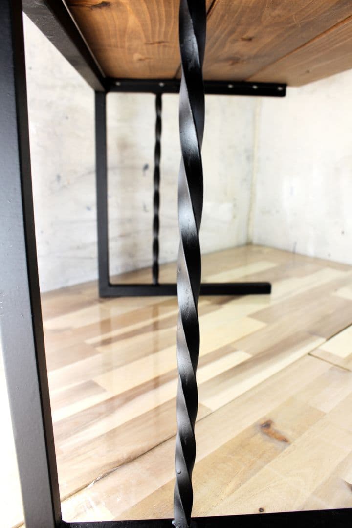 アイアンレンジラック・角鉄ネジり仕様