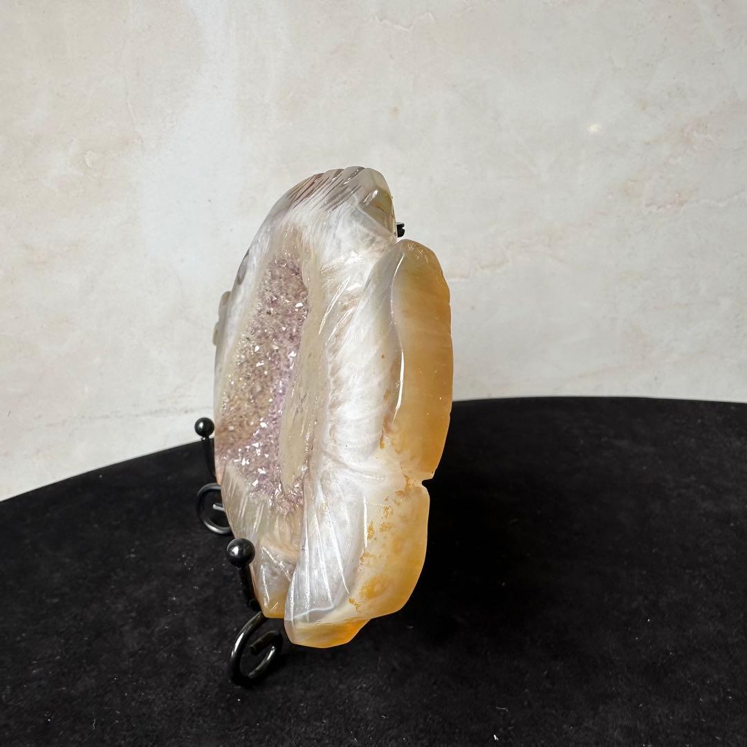 天然石アメジスト共生瑪瑙の魚　置物　彫物NO.072406