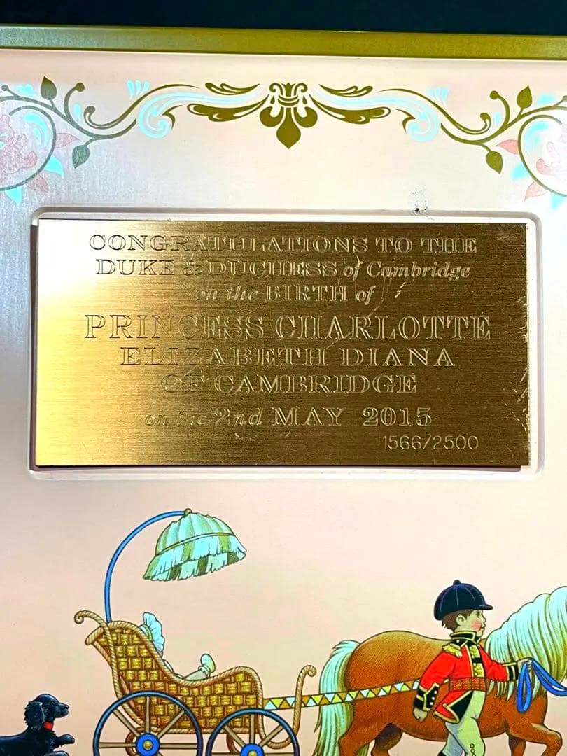 M&S 限定2500 個 シャーロット王女 誕生記念缶 エリザベス女王 - メルカリ