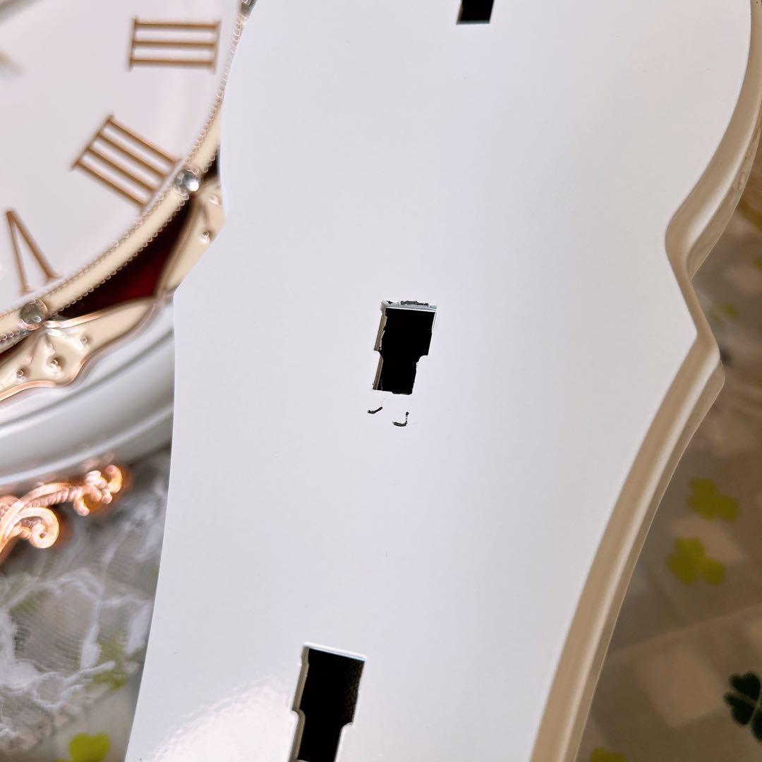 ヨーロピアン雑貨 おしゃれな壁掛け時計 （White） 装飾的な両面時計