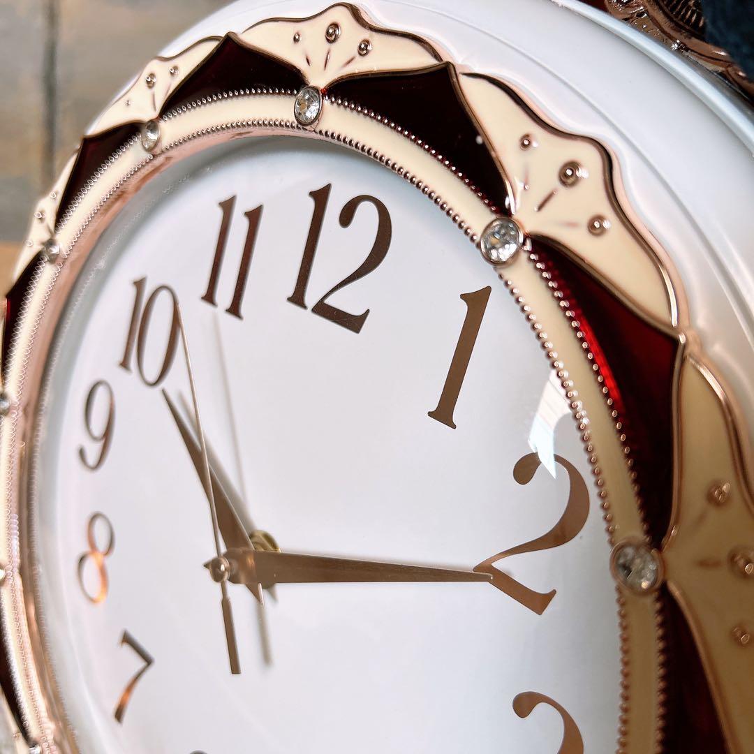 ヨーロピアン雑貨 おしゃれな壁掛け時計 （White） 装飾的な両面時計