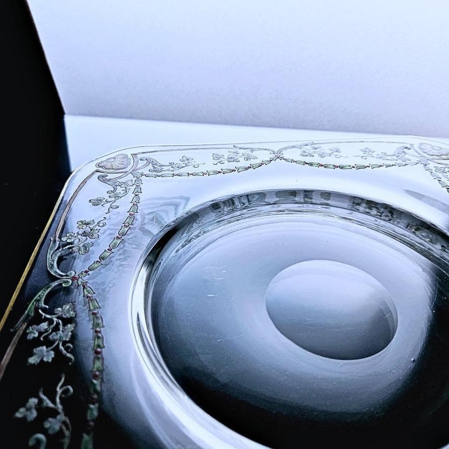 ドームナンシー 美しいアールヌーヴォーの花柄プレート 19世紀