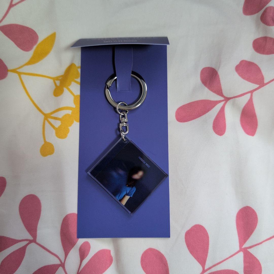 RADWIMPS NFCジャケットキーホルダー FOREVER DAZE 特別展 - メルカリ